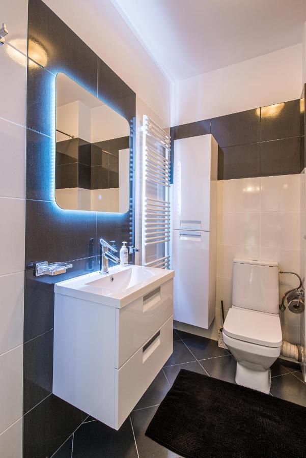 2-Room Penthouse Plaza Residence P1 Bucareste Exterior foto